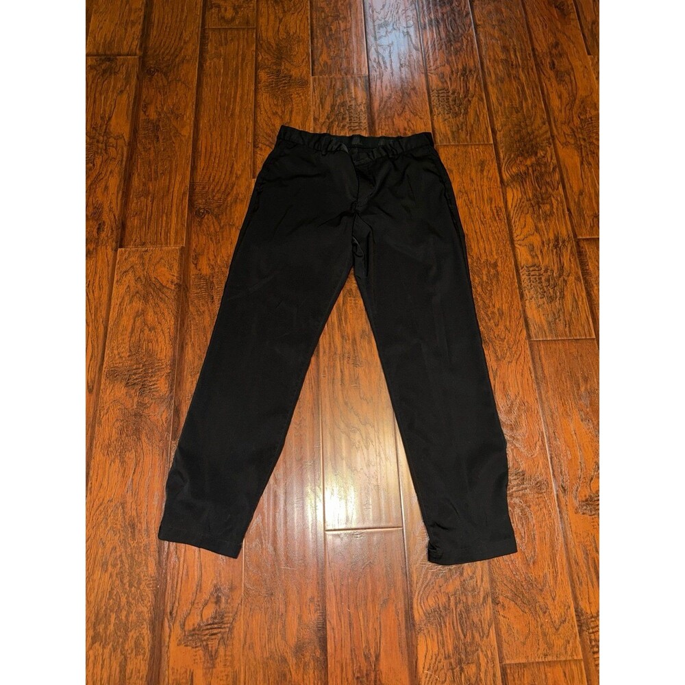 Nike golf mens  Straight-Leg / Slim-Fit Training Pants
Size 34/32  (Black)